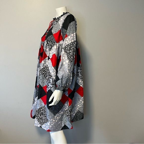 Hand Crafted Quilted Patchwork Printed Dress Grey, Red and White One size - Picture 2 of 16